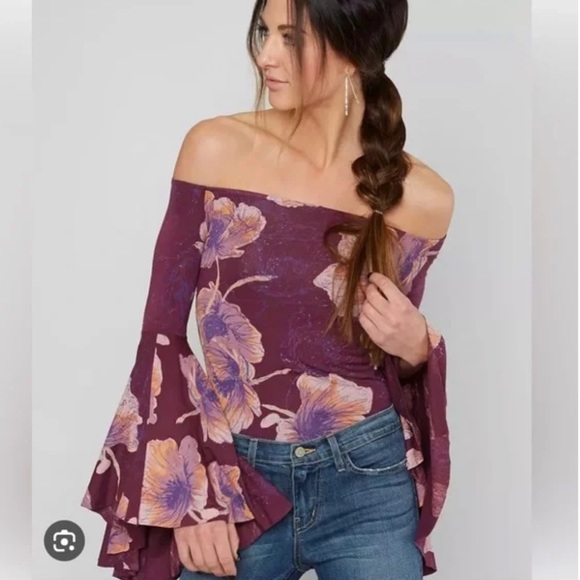 Free People We the Free Off the Shoulder Mulberry Floral Bell Sleeve Top - Picture 1 of 9